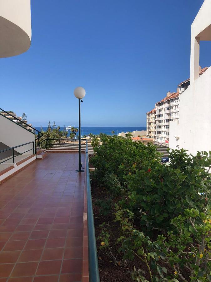 Apartamento De 1 Dormitorio En Victoria Court 2 Los Cristianos. 洛斯克里斯蒂亚诺斯 外观 照片