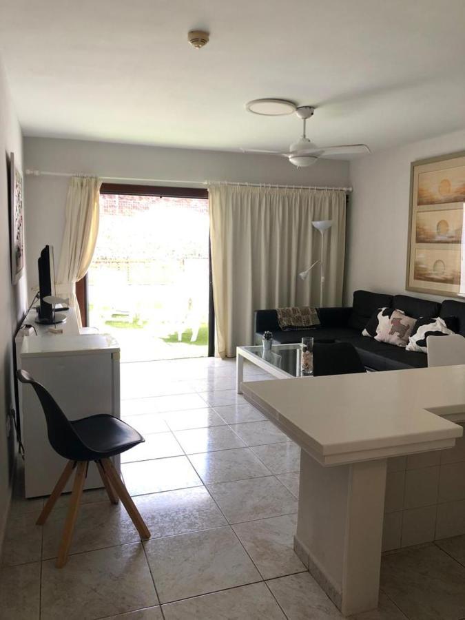 Apartamento De 1 Dormitorio En Victoria Court 2 Los Cristianos. 洛斯克里斯蒂亚诺斯 外观 照片