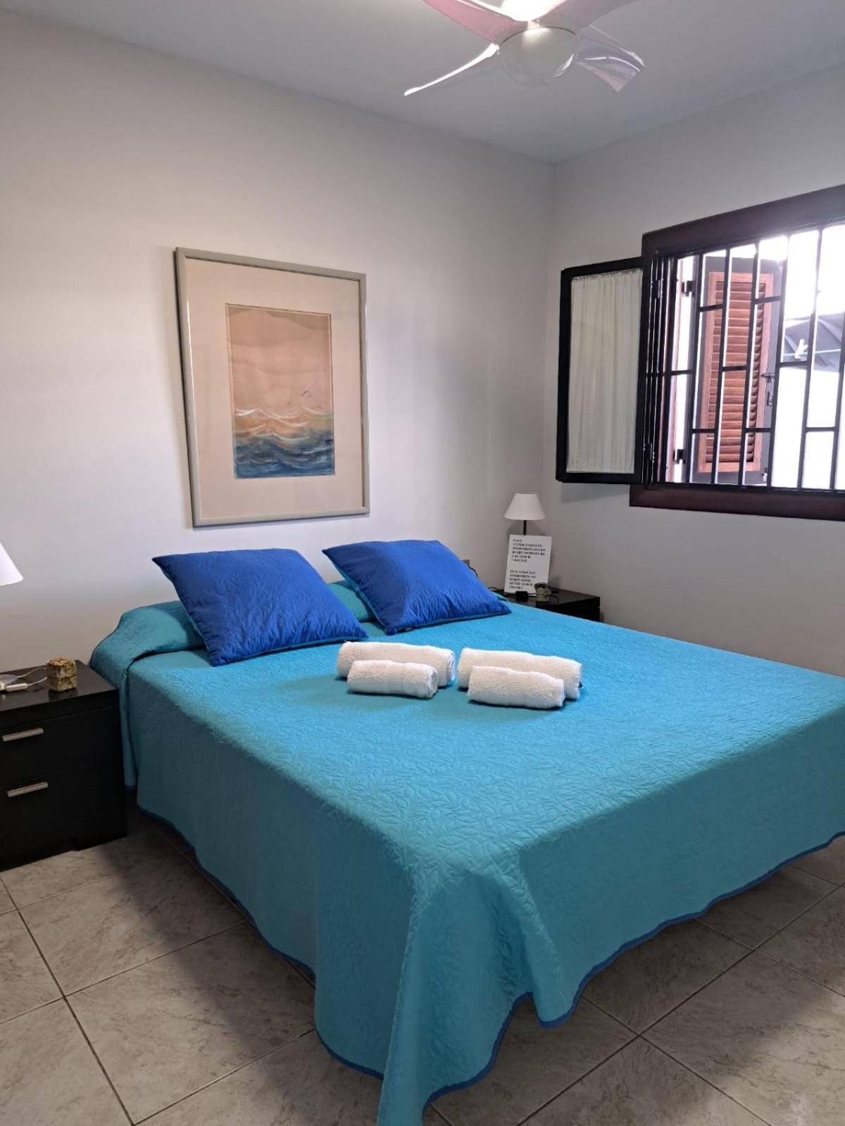 Apartamento De 1 Dormitorio En Victoria Court 2 Los Cristianos. 洛斯克里斯蒂亚诺斯 外观 照片